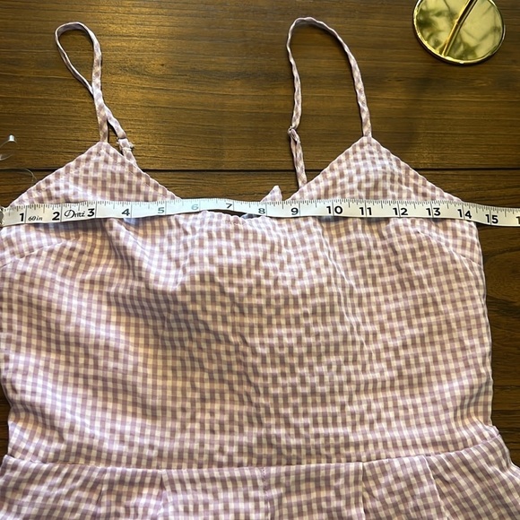 Sky & Sparrow Women's Open Back Romper Lavender & White Spring Romper, size M - Picture 7 of 9